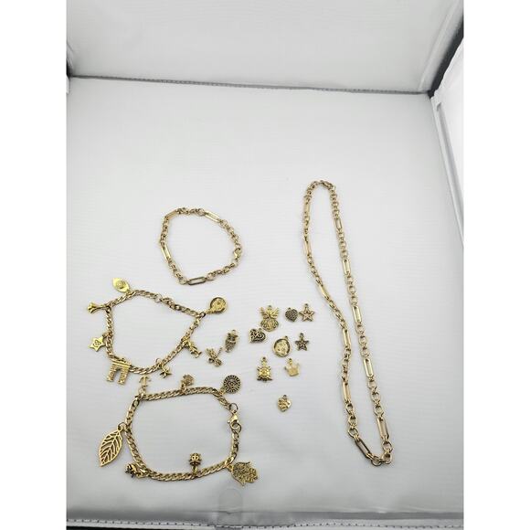 18kgp (3) Charm Bracelet Collection Includes Necklace And Extra Charms Wow! - Picture 2 of 16